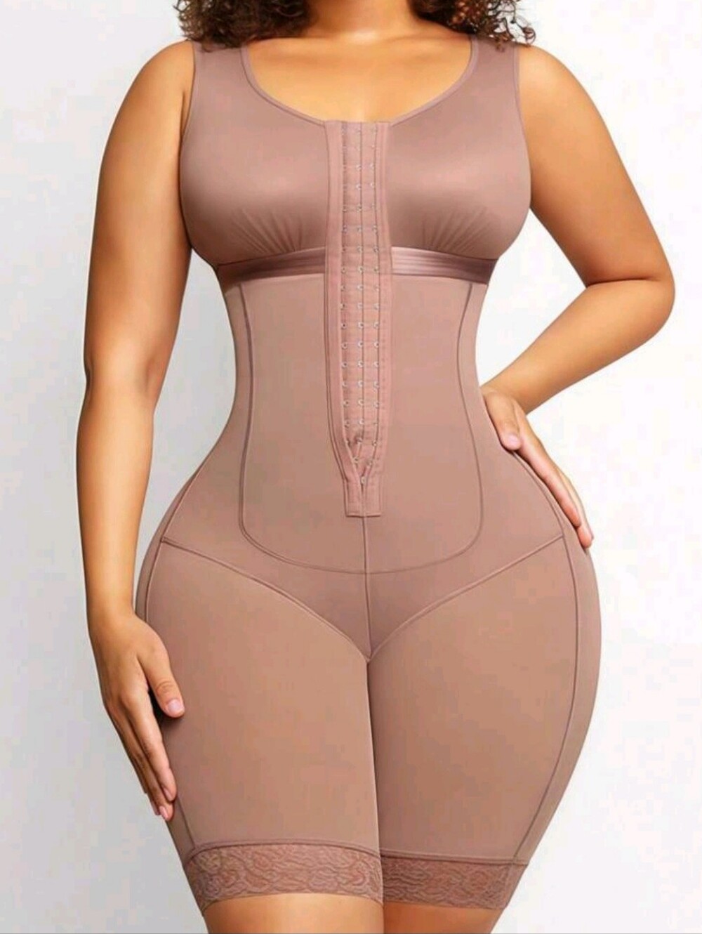 Seamless Sculpting Shapewear Bodysuit - Nude